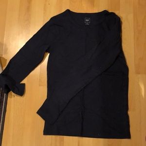 Long sleeve Gap shirt
